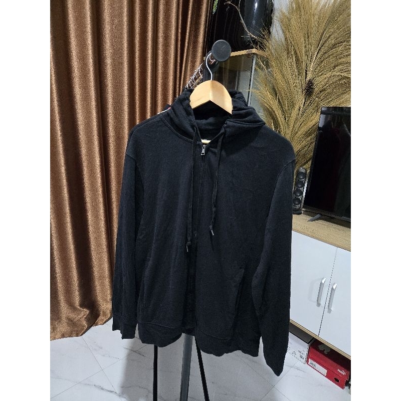 Hoodie UNIQLO ALRISM second ori