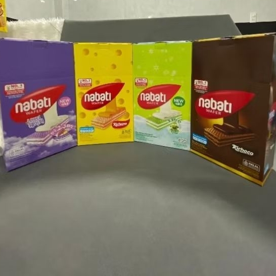 

Nabati Wafer ( 20 bungkus @ 5g) Halal BPOM