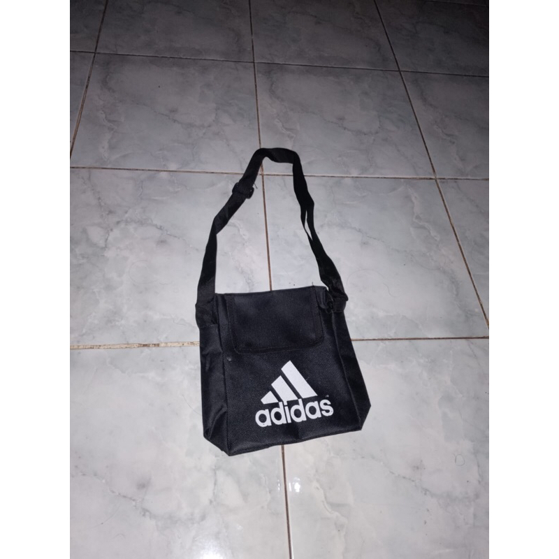 Tas Slempang Mini Pria Wanita Motif Logo Adidas