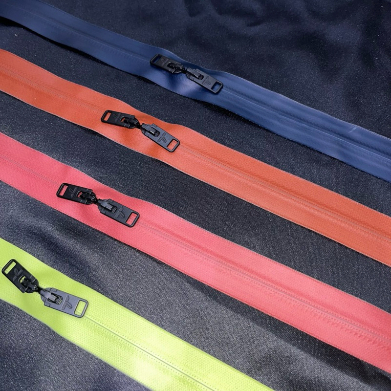 Resleting Anti Air / Zipper Waterproof YKK No.3 @harga/pcs. Warna Biru Navy, Coklat, Pink Tua & Hija