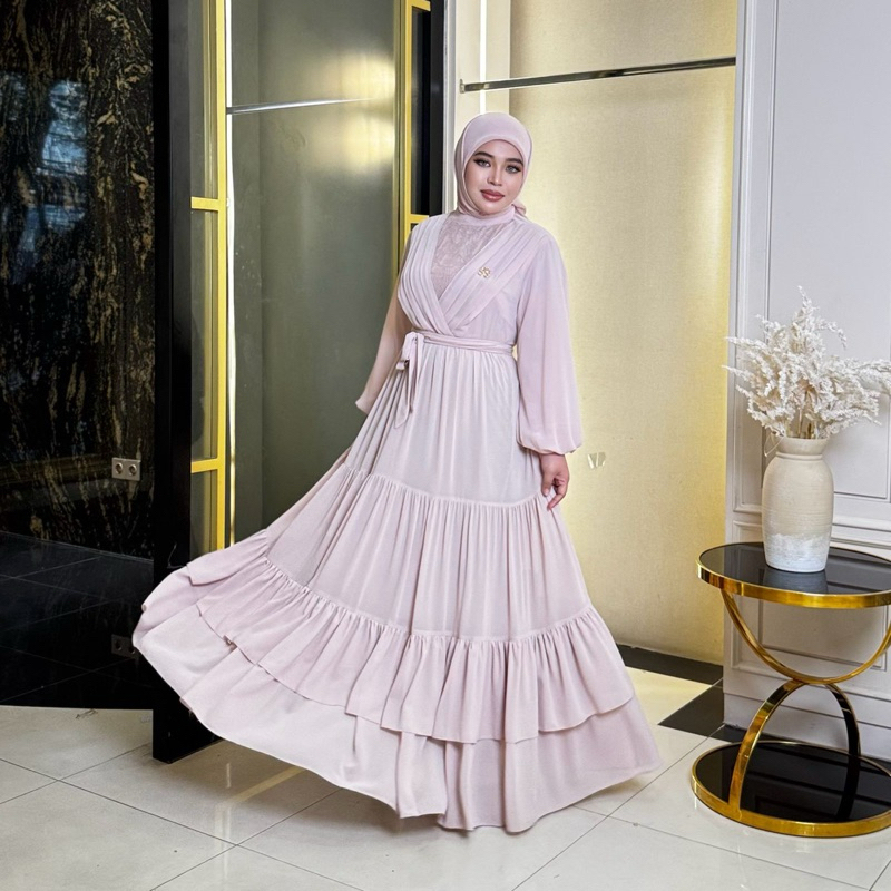 Dres simpel SHELLASAUKIA