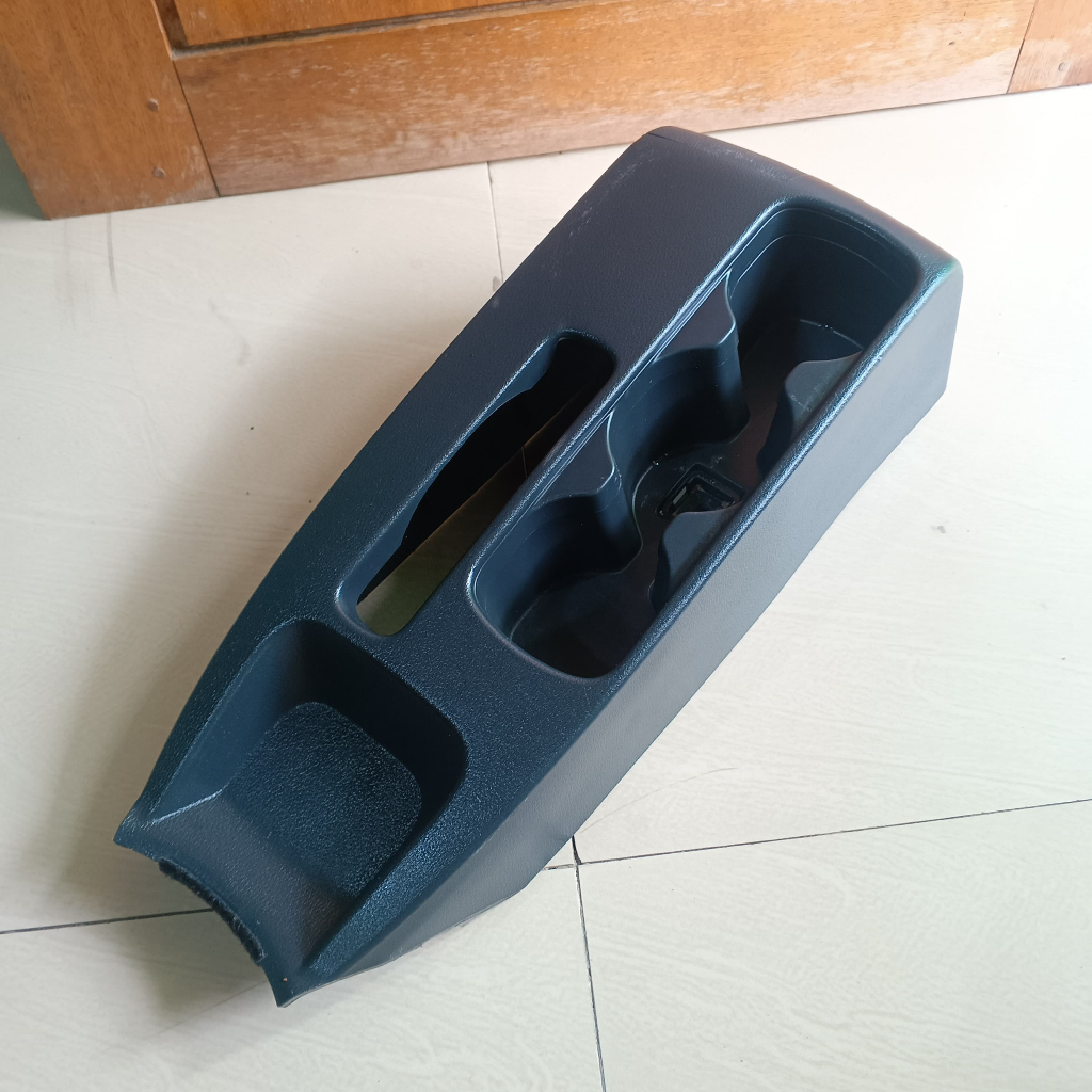 Console Box Bawah Avanza 2019-2021