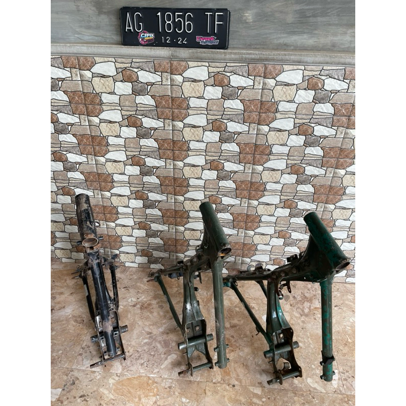 rangka GL100 series CDI balung besar original second