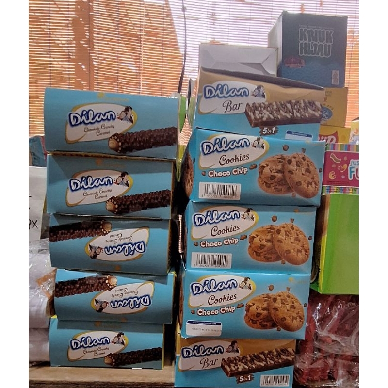 

Dilan Chocolate Bar, Dilan Sandwich, Cookies, Chocolate Crunchy