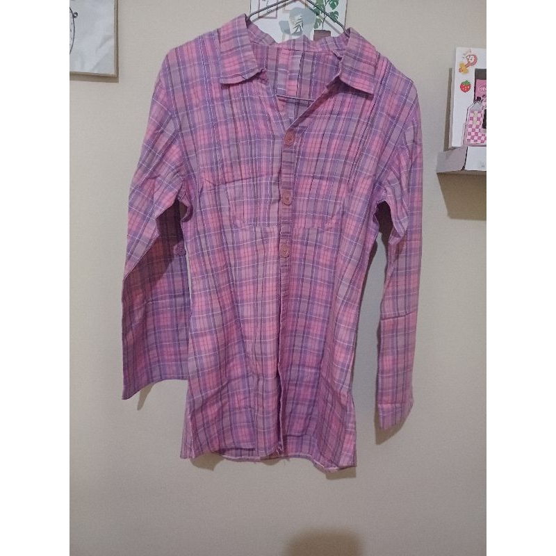 Preloved Kemeja Kotak-Kotak Wanita Pink