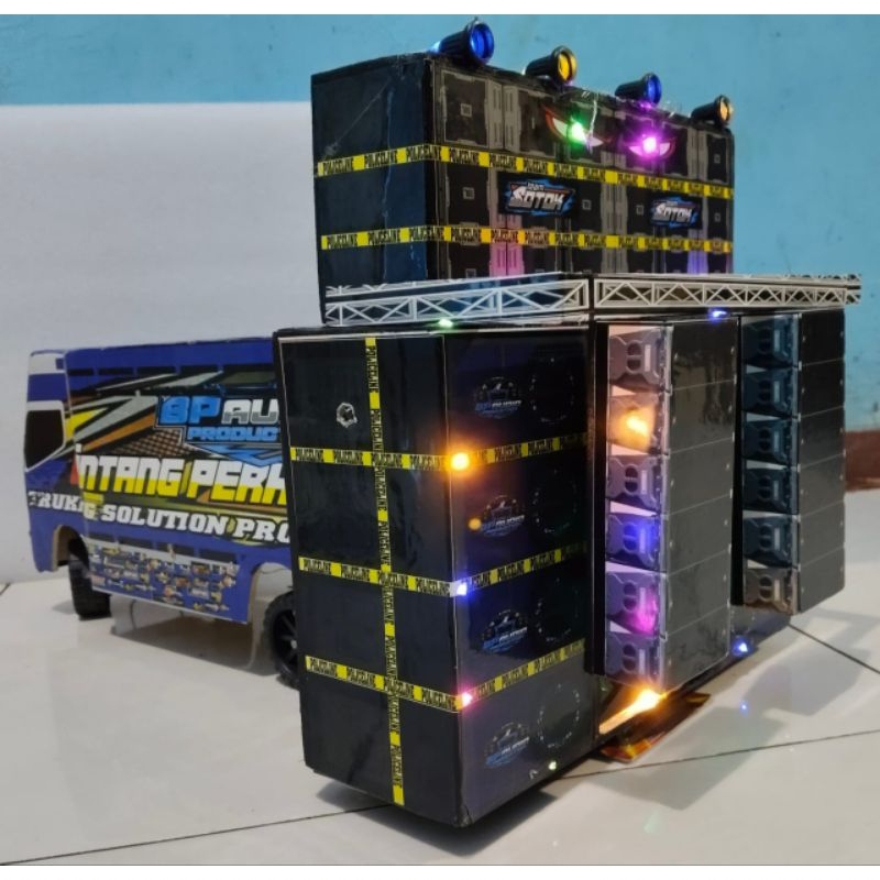 miniatur sound system gantung