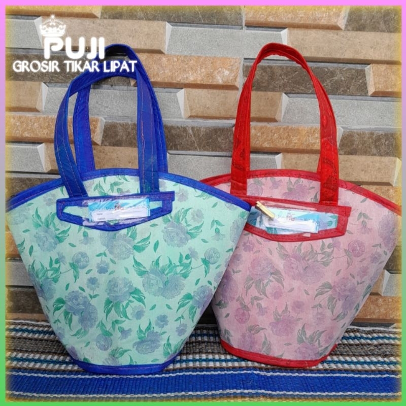 

Tas Hajatan Kain Motif Bunga Ukuran Kerucut (Muat 5Kg) / Tas Buwuh Murah / Tas Serbaguna / Tas Souvenir