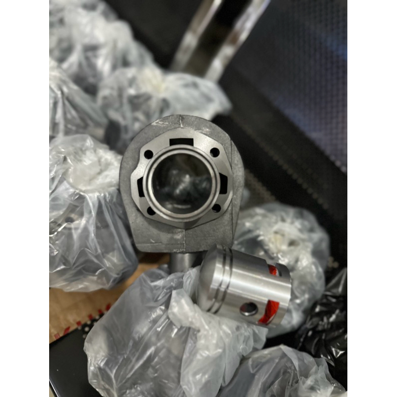 blok vespa lubang 3 import