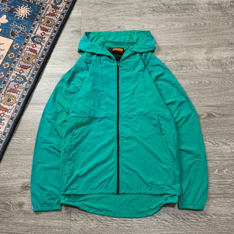 FIND OUT LIGHTWEIGHT JACKET