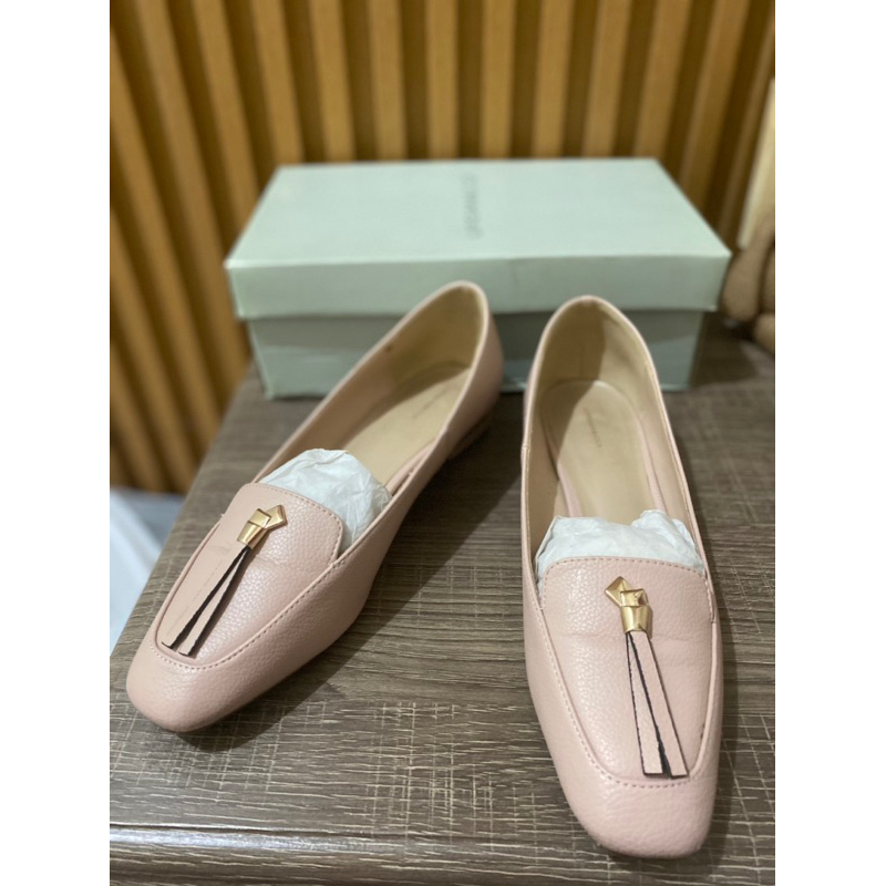 Flat shoes urban n co