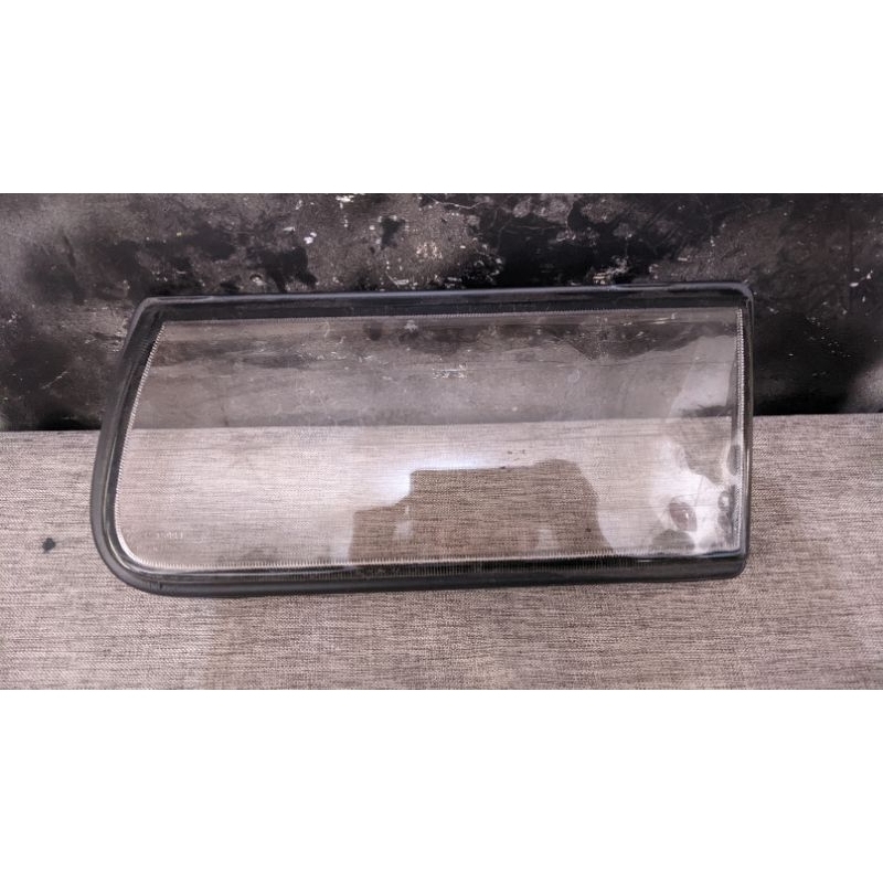 Kaca mika lampu depan headlamp Isuzu panther touring original