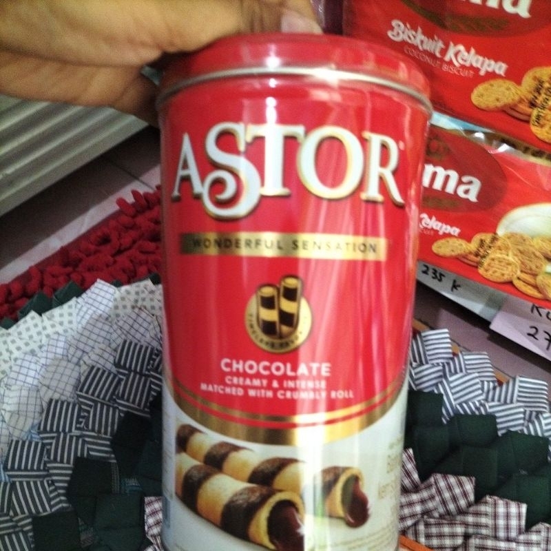 

Astor Roma Chocolate Kaleng 330gr