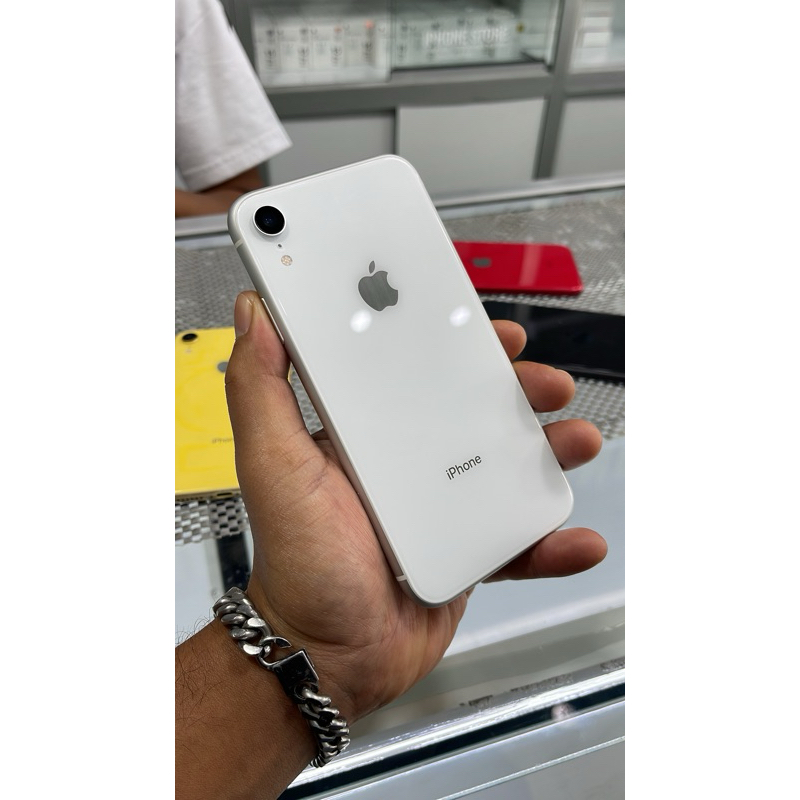 IPHONE XR,64 GB