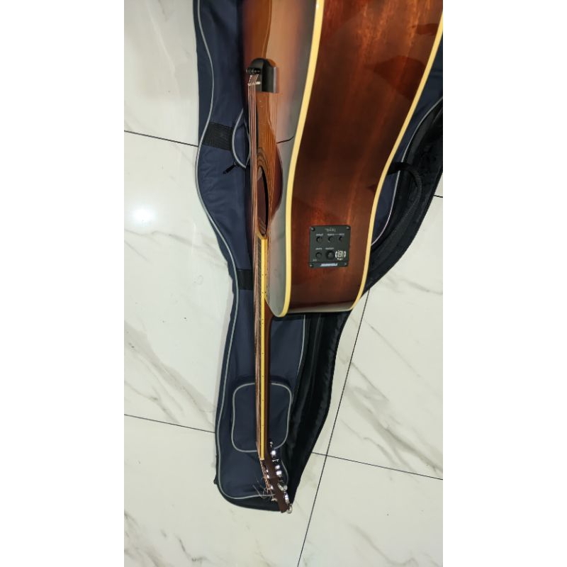 gitar segovia D07GTS