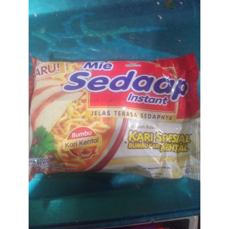 

mie sedap kari special isi 5pcs