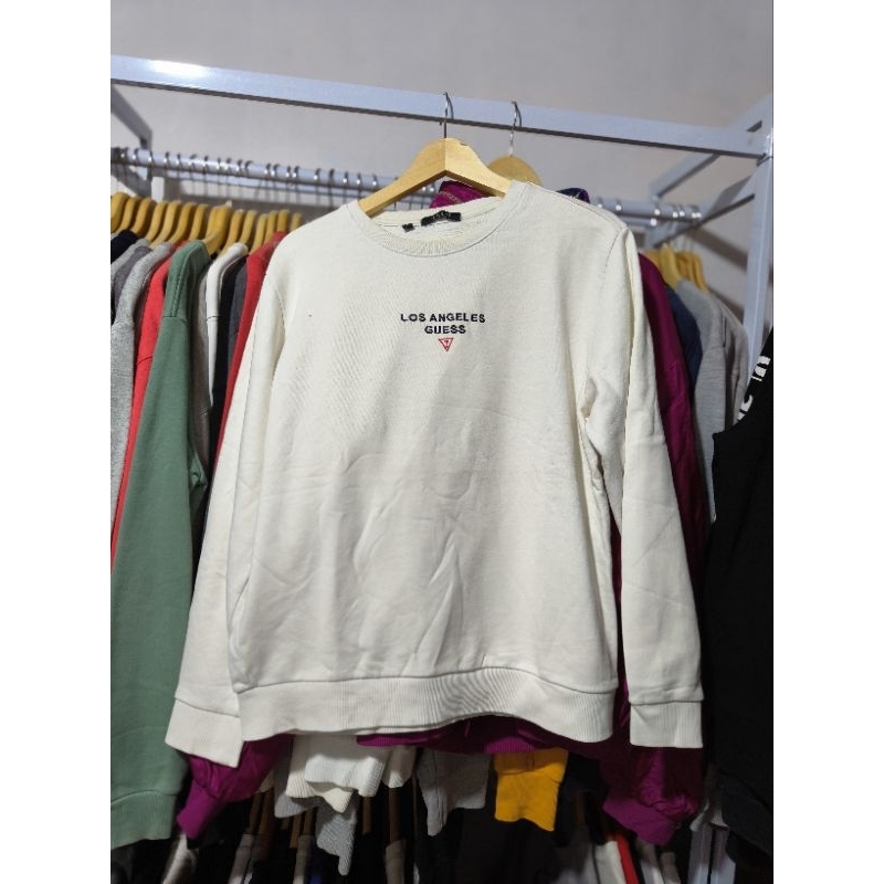 guess crewneck putih