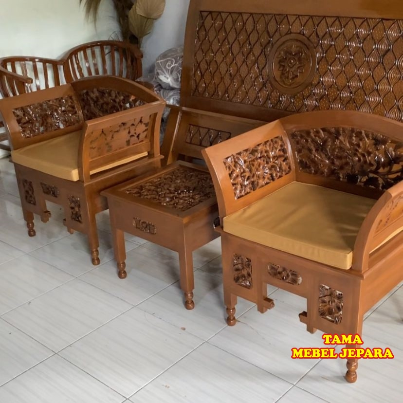Set Kursi Teras Kartini Berbahan Kayu Jati Plus Matras Kursi Teras Murah Ukiran Jepara