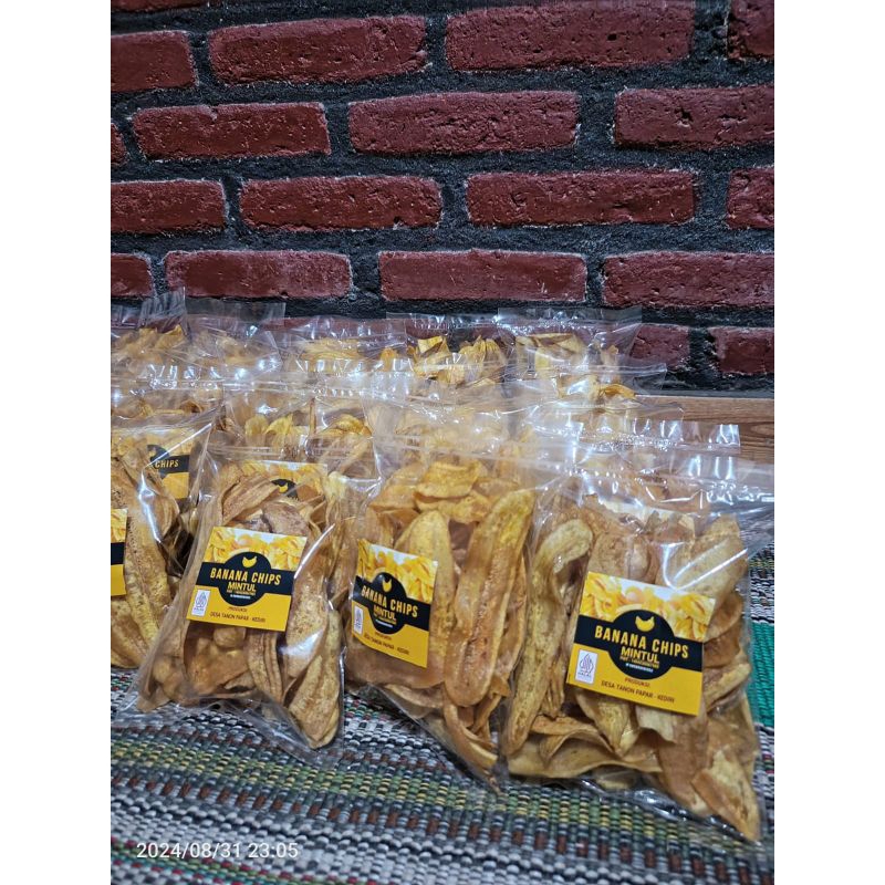 

Kripik pisang Kepok super 100%original by Mintul