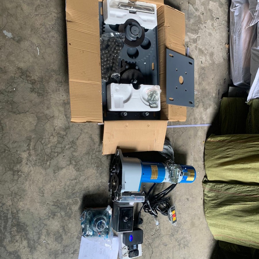 Mesin Rolling Door Otomatis 1000KG Motor Otomatis Rolling Door Shutter Ready