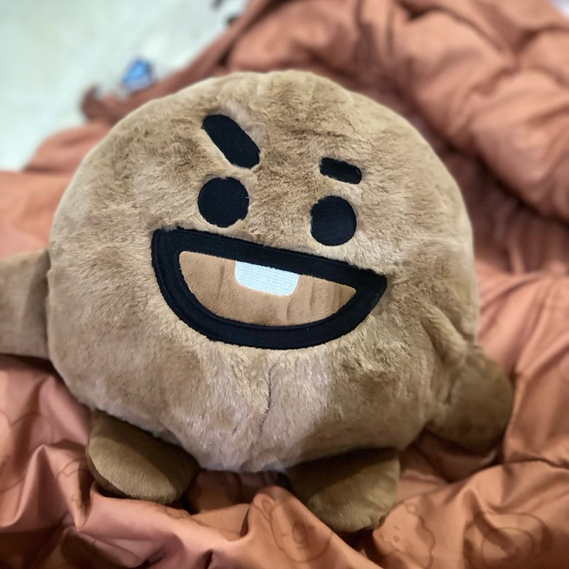 (NEW) BT21 x MINISO SHOOKY DOLL 40 CM