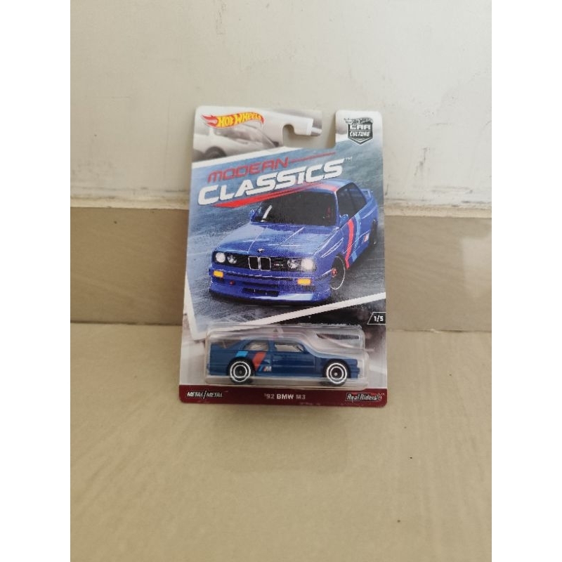 DWH70 - Hot Wheels Premium '92 BMW M3 Modern Classic Biru Mainan Mobil Balap