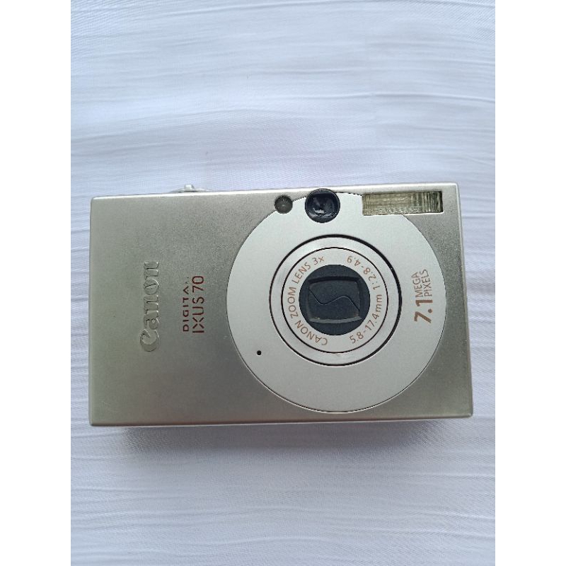 canon ixus 70