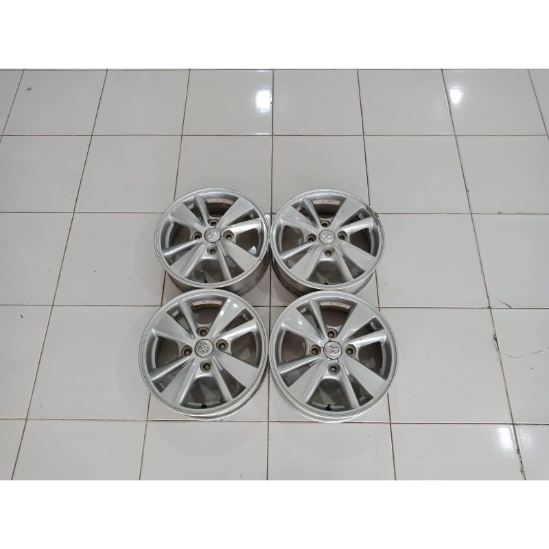 Velg Oem Ring 15 Copotan Avanza Veloz H4x114,3 Semarang