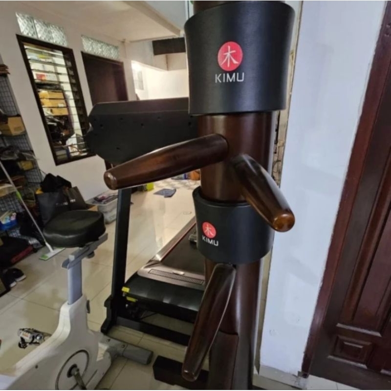 Wing Chun KIMU Dummy Boneka Kayu Latihan Samsak Ip Man