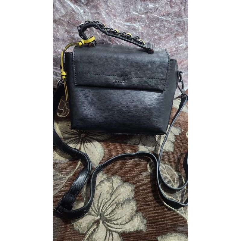 sling bag oriyani