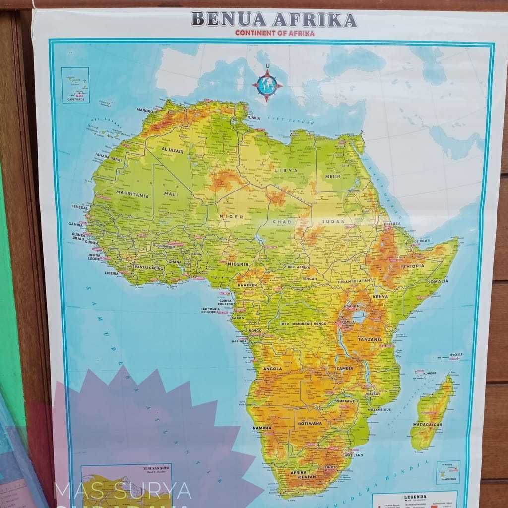 

Peta Benua Afrika Kecil Bingkai ukuran 102 x 72cm
