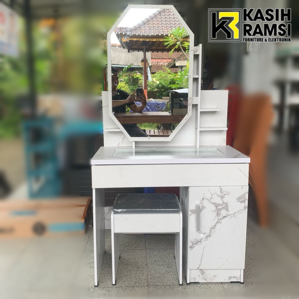 Meja Rias Sliding Wakanda