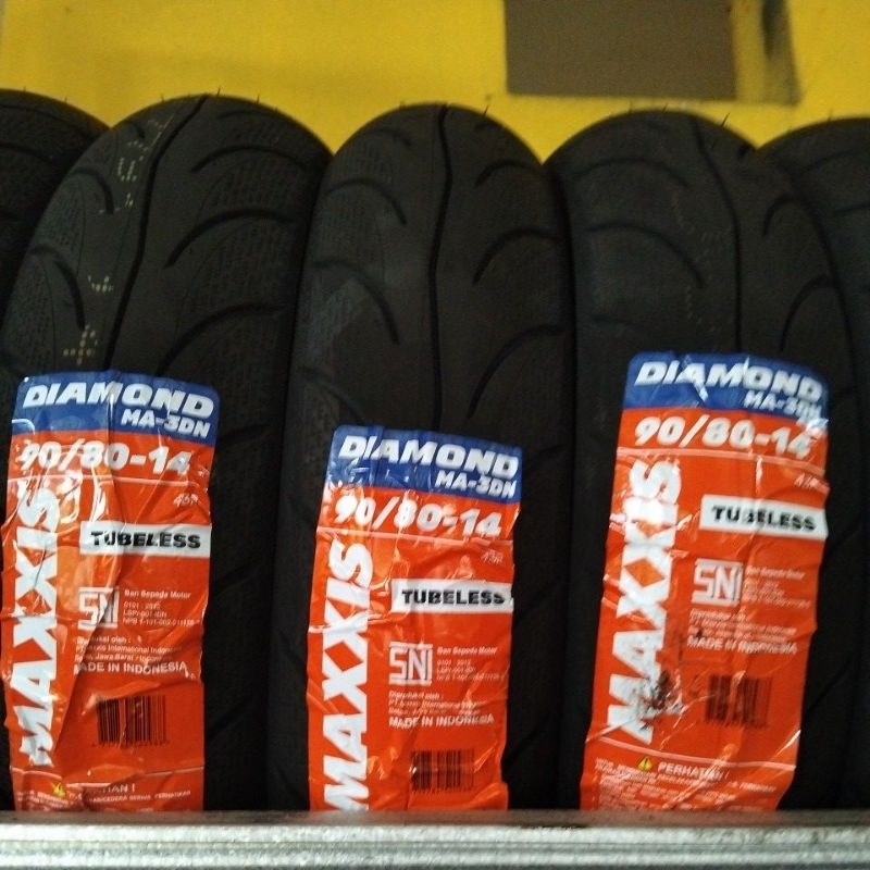 ban motor maxxis 90/80/14 tubeless