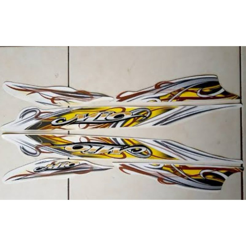 STRIPING LIST BODY MIO SMILE WARNA GOLD