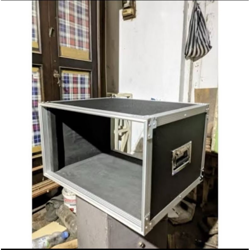 box aksesoris sound sistem hardcase 6u tanpa tutup