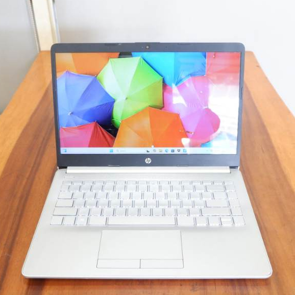 Laptop HP 14S-DK0114AU AMD ATHLON 300U RADEON VEGA RAM 8GB SSD 256GB Normal Siap Pakai - Laptop Mura