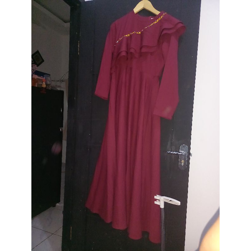 Gamis Preloved Puthic