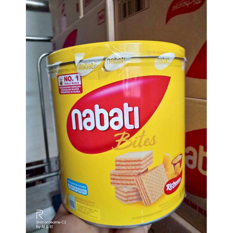 

NABATI KALENG 1 DUS LEBARAN