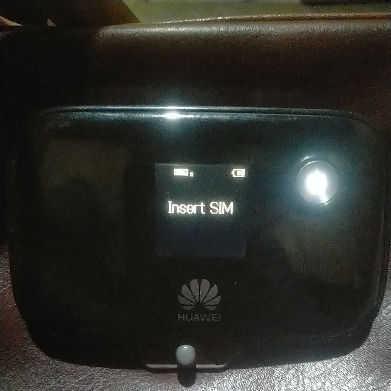 modem Huawei e5776s unit masih sangat mulus belum unlock