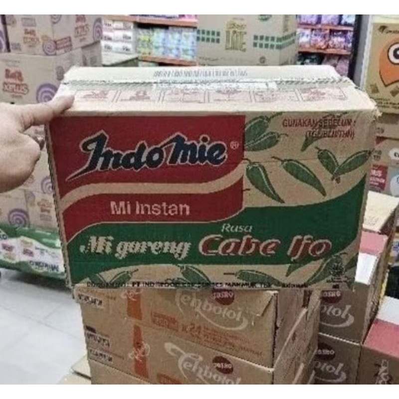 

INDOMIE GORENG CABE RAWIT 1 KARTON ISI 40PCS