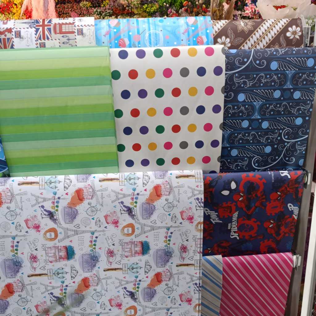 KERTAS KADO DOF MOTIF JUMBO 70X100 CM / KERTAS KADO MOTIF VARIASI / KADO ULANG TAHUN