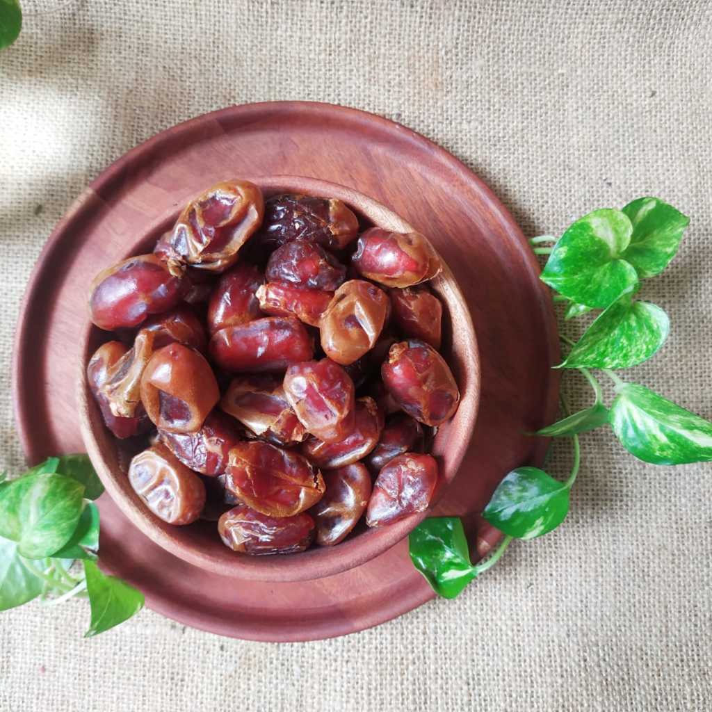 

Kurma Khalas Madu 1kg