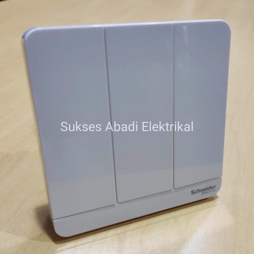 SAKLAR SCHNEIDER AVATAR ON 3 GANG / TRIPLE HOTEL WHITE / PUTIH