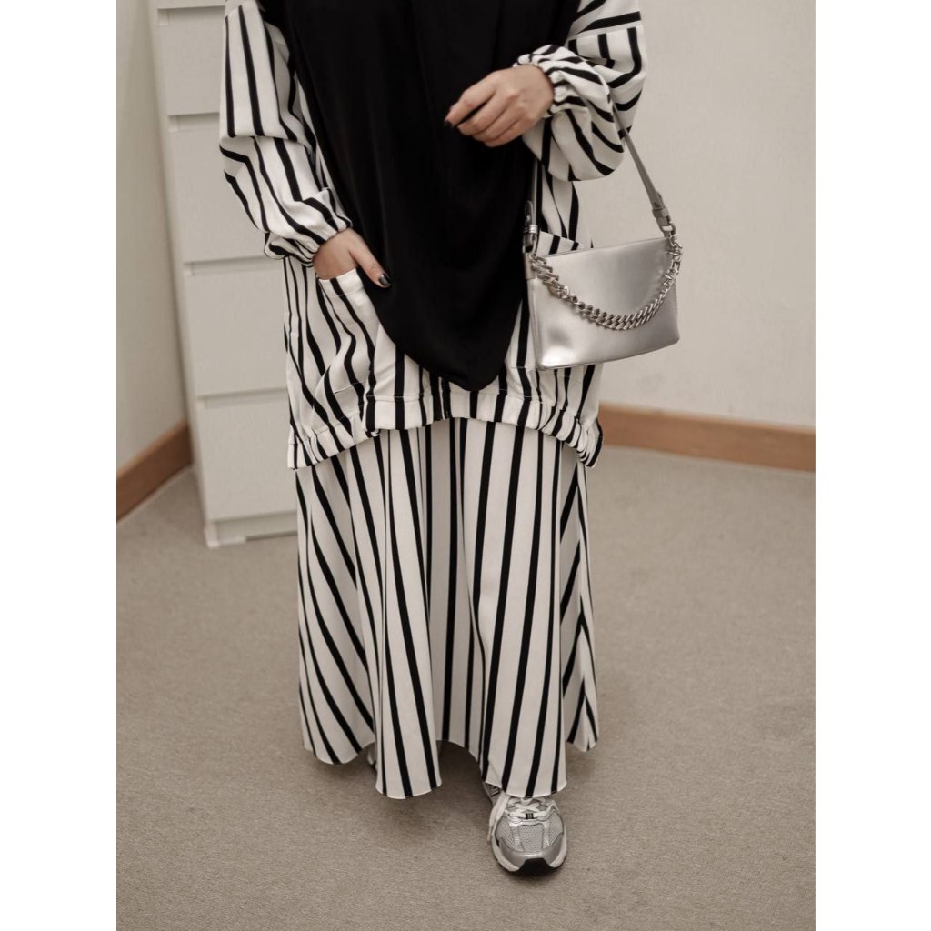[PRE ORDER] MEYRA ABAYA TUNIK 2 IN 1 BY JETTA READY AKHIR APRIL/ TUNIK SYARI MUSLIMAH TERBARU MOTIF 