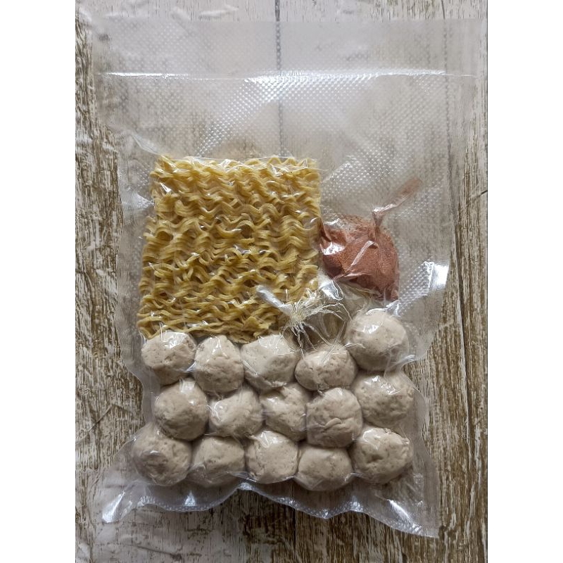 

MIE BASO INSTAN ONONG KHAS TASIKMALAYA LENGKAP DENGAN BUMBU