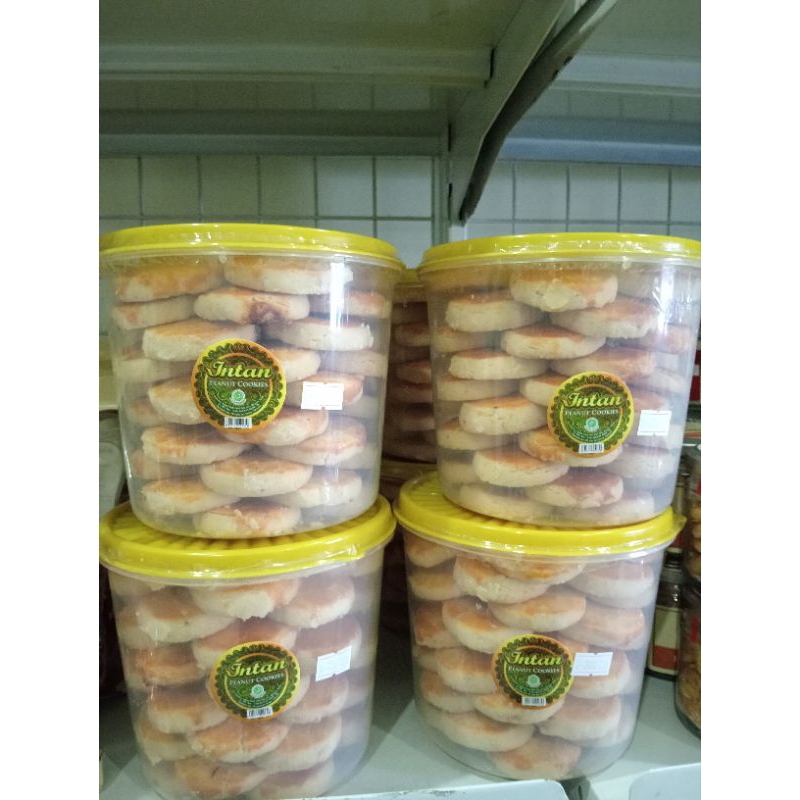 

kue kacang intan