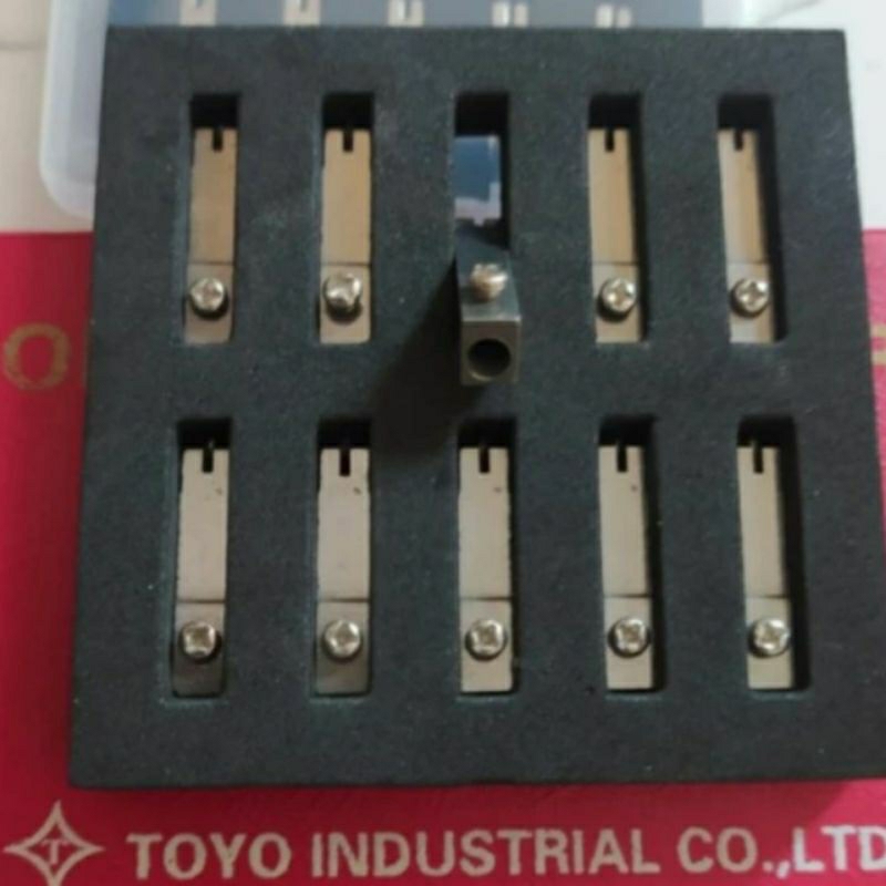 

Kepala Glass cutter mata pisau potong kaca Toyo Cutter Tc 600 japan
