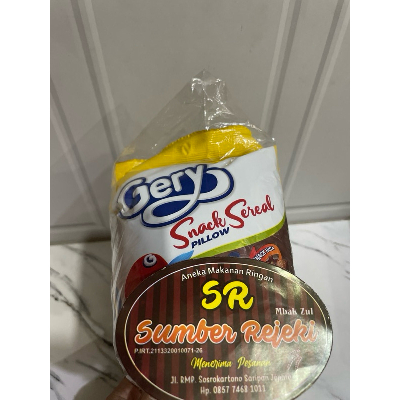 

GERY SNACK SEREAL PILLOW ISI 5 BUNGKUS