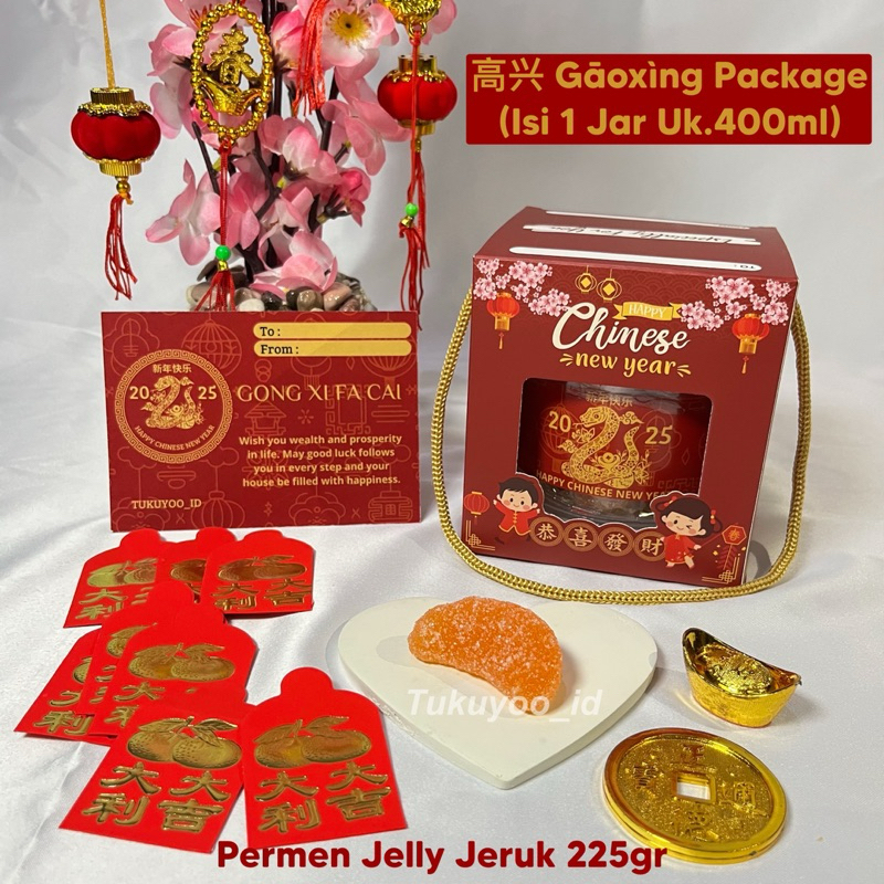 

Hampers Imlek 2025 Ready Stock | Gāoxìng Package Isi 1 Jar Permen Jelly Jeruk Mandarin | Free Greeting Card & Box Tema Imlek