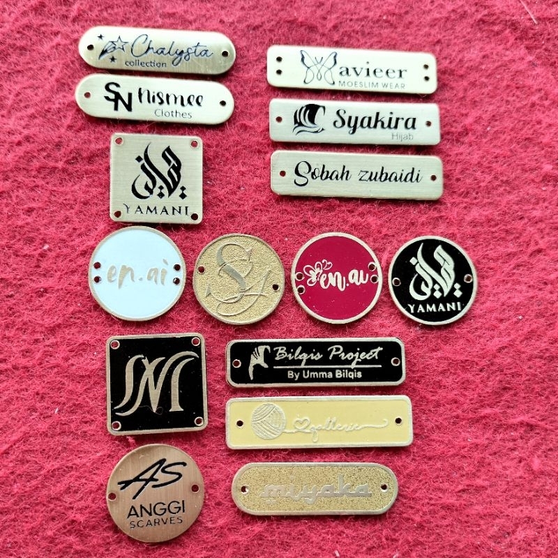 

aksesoris label plat hijab costum gold,gamis,baju,tas,parfum