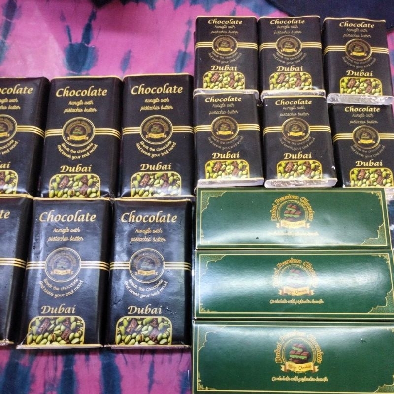 

Coklat Dubai Premium